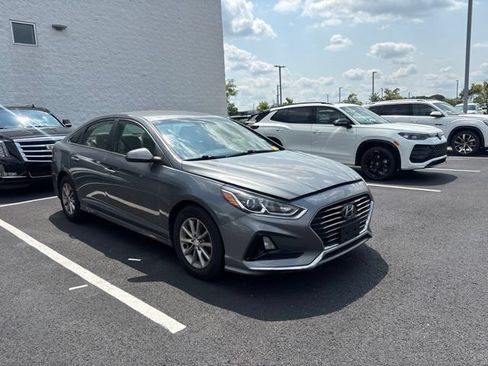 Used 2019 Hyundai Sonata SE FWD image 3
