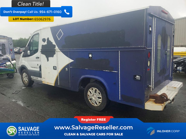 Used 2015 Ford Transit 250 138 w/ Interior Upgrade Package RWD image 3