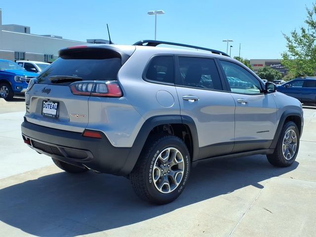 Used 2022 Jeep Cherokee Trailhawk w/ Premium Leather Package AWD/4WD image 5