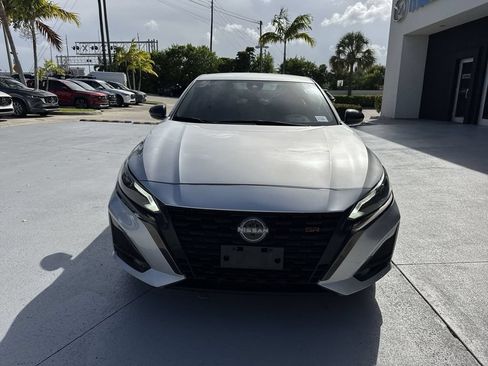 Used 2023 Nissan Altima 2.5 SR FWD image 29