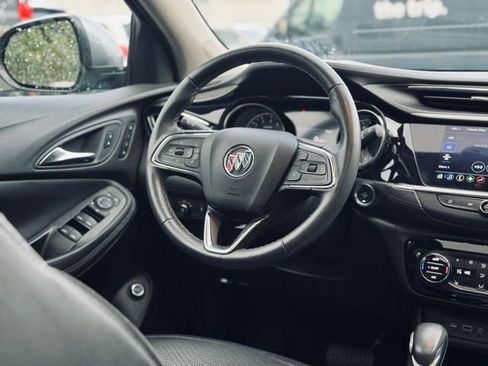 Used 2023 Buick Encore GX Essence w/ Experience Buick Package image 21