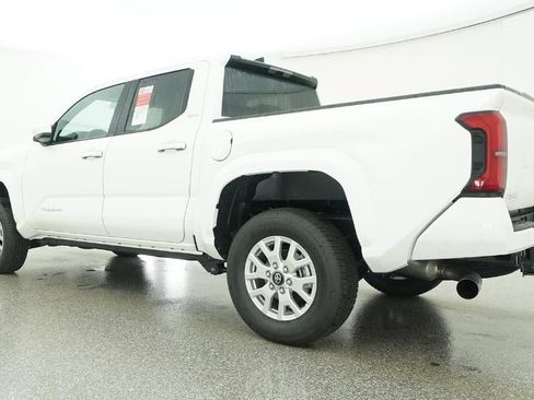 New 2026 Toyota Tacoma SR5 AWD/4WD image 21