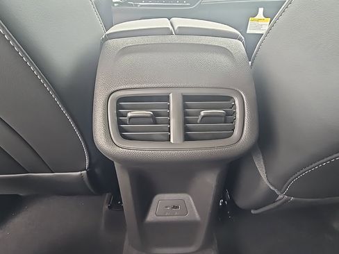 New 2025 Buick Envision Sport Touring image 14