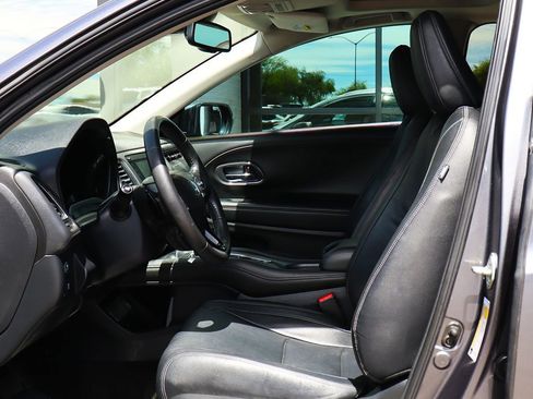 Used 2021 Honda HR-V EX-L image 36