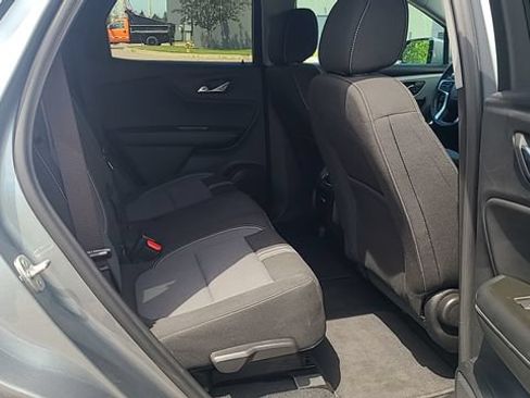Used 2025 Chevrolet Blazer LT AWD/4WD image 16