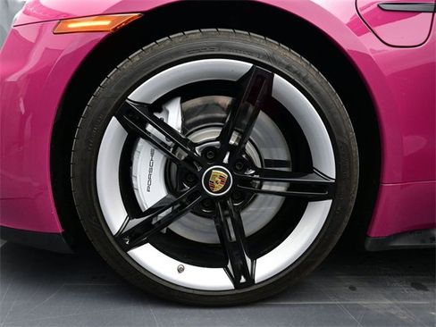 Certified 2024 Porsche Taycan GTS image 6