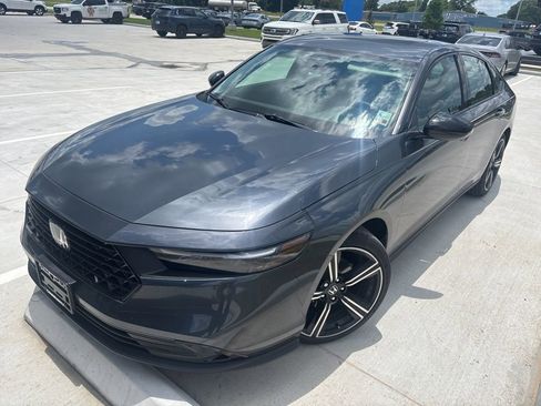 Used 2026 Honda Accord SE image 1