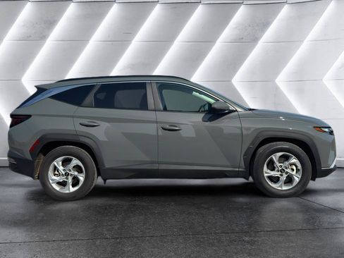 Used 2024 Hyundai Tucson SEL FWD image 8