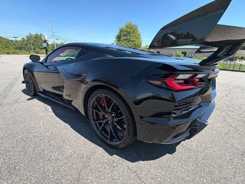 Used 2026 Chevrolet Corvette ZR1 w/ ZR1 Carbon Fiber Aero Package RWD image 28
