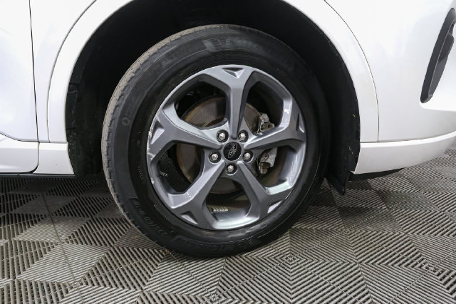 Used 2024 Ford Escape ST-Line w/ Tech Pack #1 AWD/4WD image 15