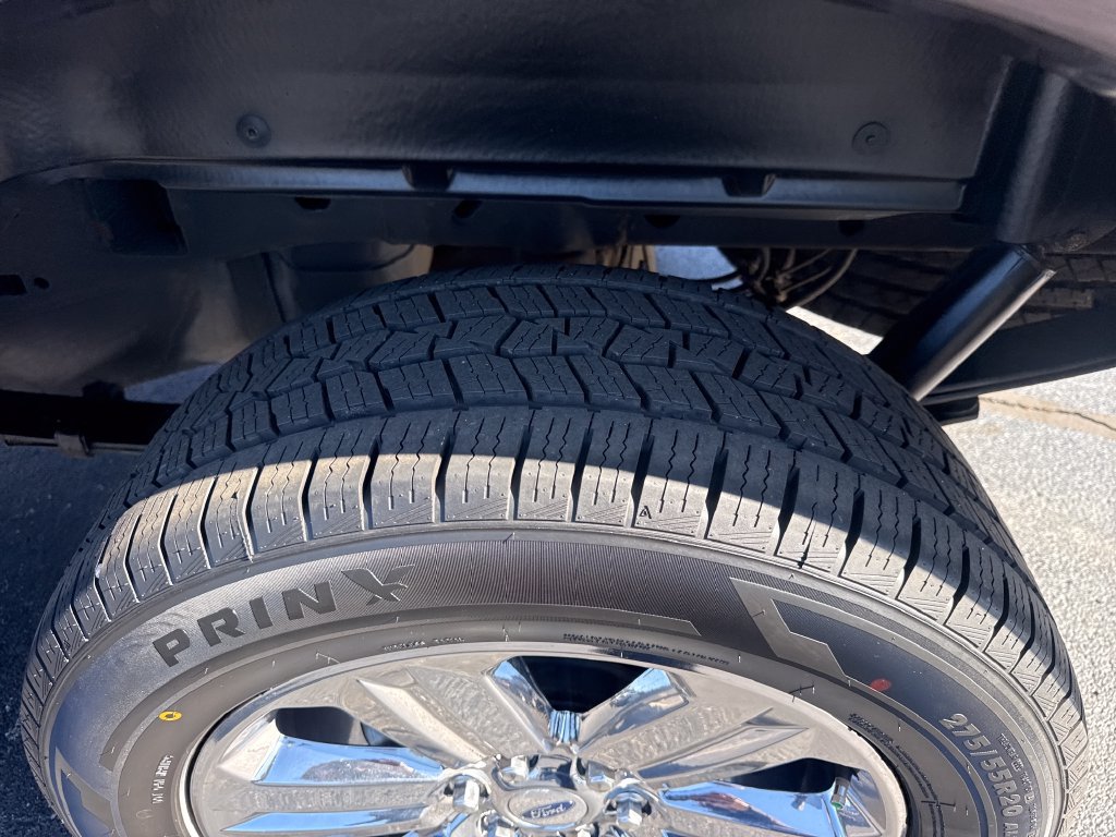 Used 2018 Ford F150 Lariat w/ Equipment Group 502A Luxury AWD/4WD image 13
