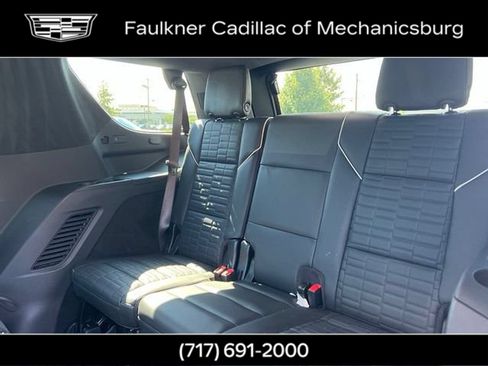 Used 2026 Cadillac Escalade Platinum Sport w/ LPO, ONYX Package AWD/4WD image 17