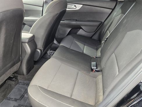Used 2023 Kia Forte LXS image 11