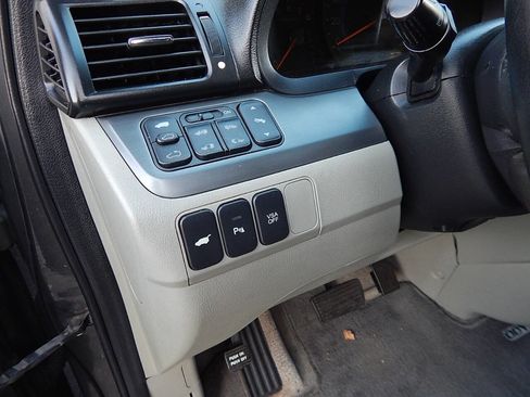 Used 2007 Honda Odyssey Touring image 31