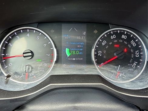 Used 2020 Toyota RAV4 XLE FWD image 23