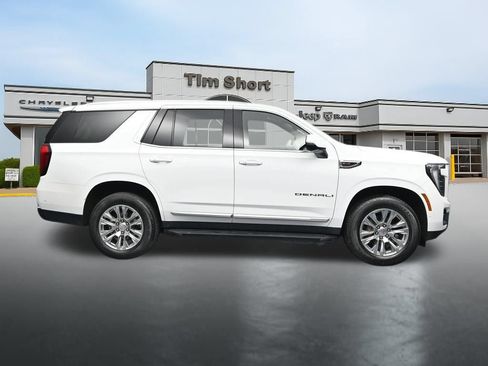 Used 2025 GMC Yukon Denali AWD/4WD image 6