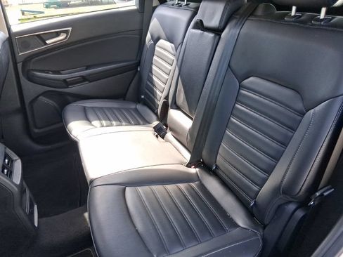 Used 2024 Ford Edge SEL AWD/4WD image 13