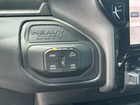 New 2026 RAM 2500 Tradesman AWD/4WD image 28