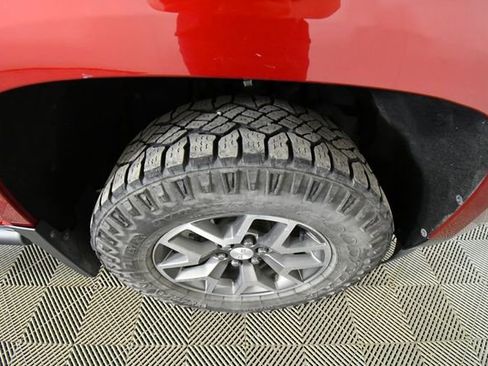 Used 2021 GMC Canyon AT4 w/ Trailering Package image 17