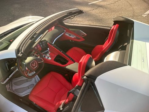 Used 2023 Chevrolet Corvette Stingray Preferred Conv w/ Battery Protection Package RWD image 34