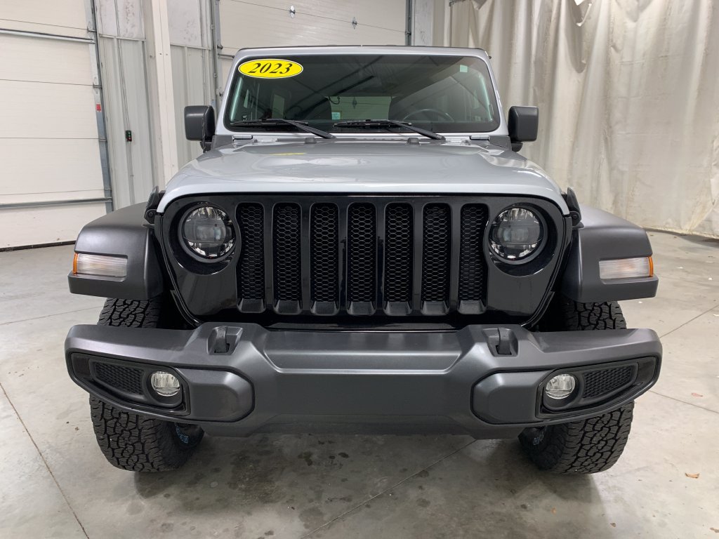 Used 2023 Jeep Wrangler Unlimited Sport AWD/4WD image 28