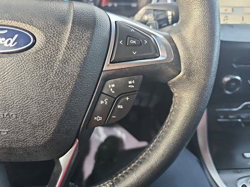 Used 2017 Ford Edge SEL w/ Equipment Group 201A image 13