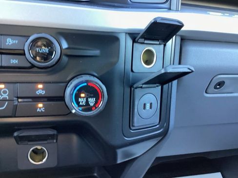 New 2026 Ford F350 4x4 Crew Cab DRW Super Duty image 31