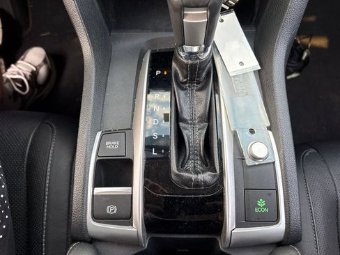 Used 2016 Honda Civic Touring image 24