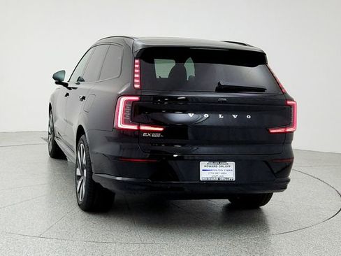 New 2025 Volvo EX90 Plus image 6