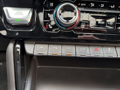 Used 2026 GMC Sierra 1500 AT4X w/ AT4X AEV Edition image 33