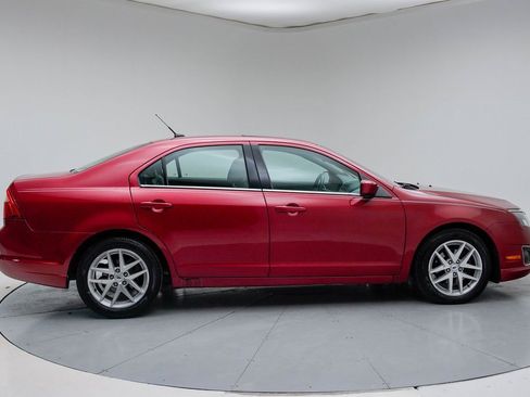 Used 2012 Ford Fusion SEL image 2