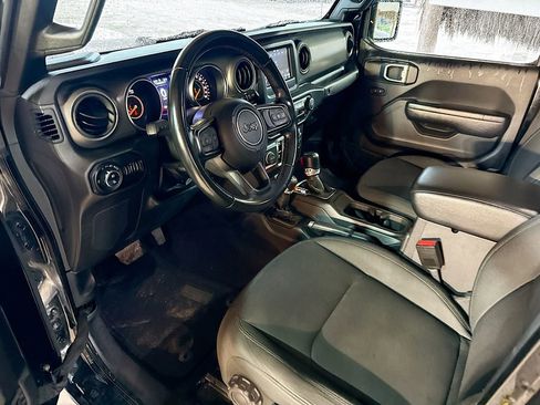 Used 2022 Jeep Gladiator Sport AWD/4WD image 25