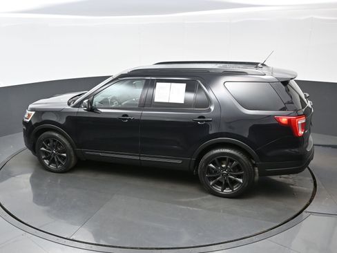 Used 2019 Ford Explorer XLT w/ Equipment Group 202A image 36