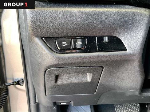 Used 2024 Lexus NX 250 FWD image 33
