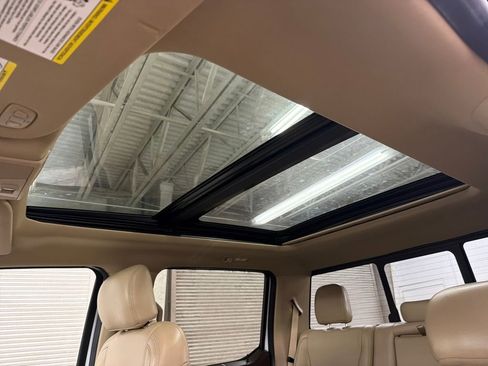 Used 2019 Ford F150 Lariat image 8