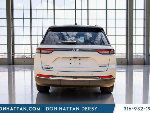 Used 2022 Jeep Grand Cherokee Limited AWD/4WD image 38