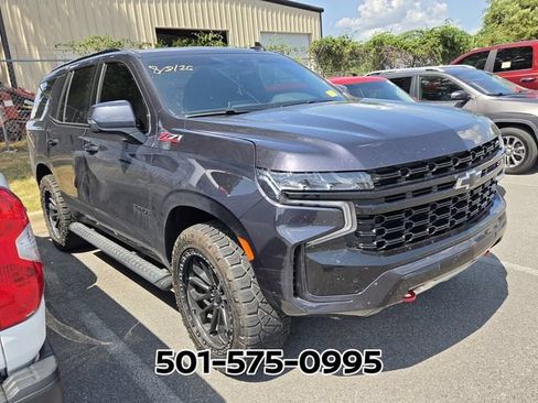 Used 2023 Chevrolet Tahoe Z71 w/ Luxury Package AWD/4WD image 3