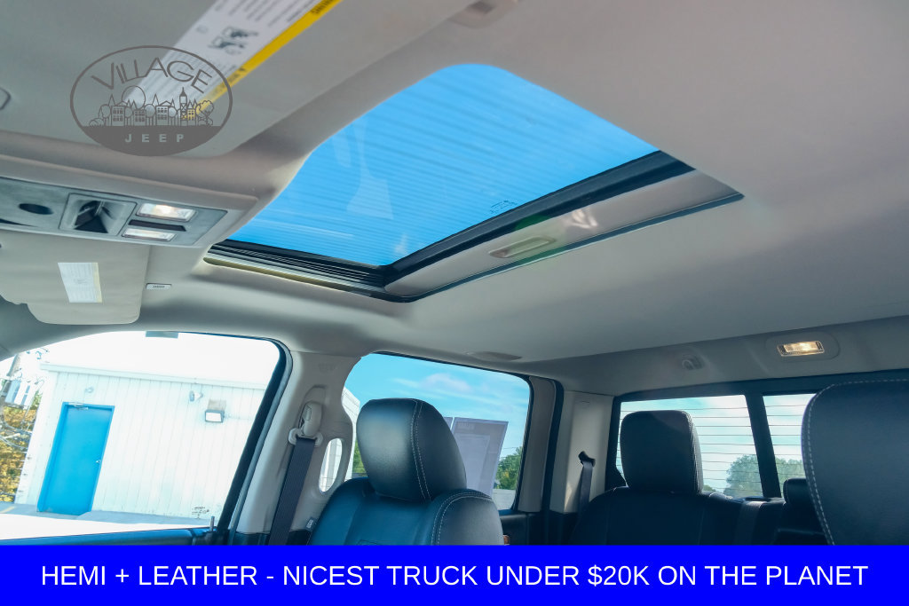 Used 2017 RAM 1500 Laramie w/ Convenience Group AWD/4WD image 23