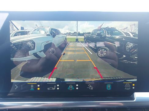New 2026 Chevrolet Silverado 2500 LTZ w/ LTZ Plus Package AWD/4WD image 20