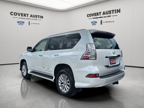 Used 2019 Lexus GX 460 Premium AWD/4WD image 3