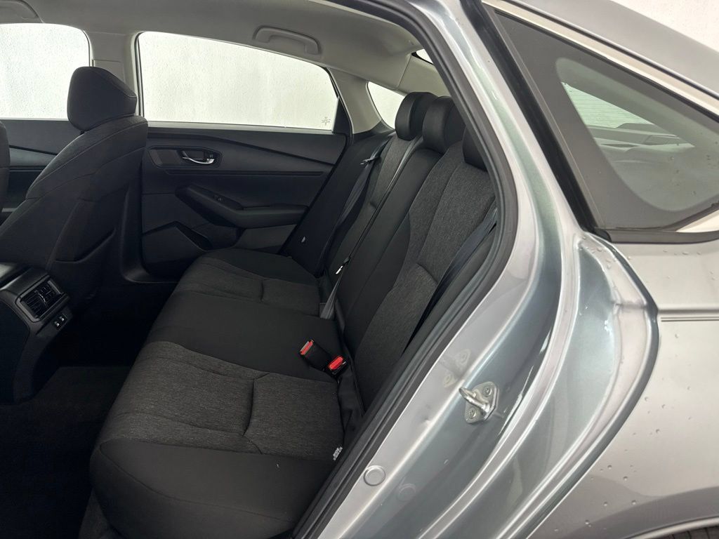 Certified 2025 Honda Accord LX image 27