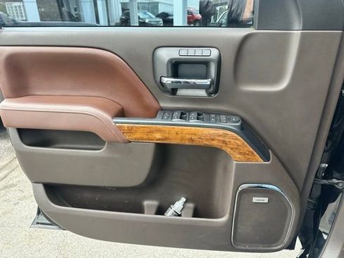 Used 2016 Chevrolet Silverado 2500 High Country w/ Duramax Plus Package AWD/4WD image 26