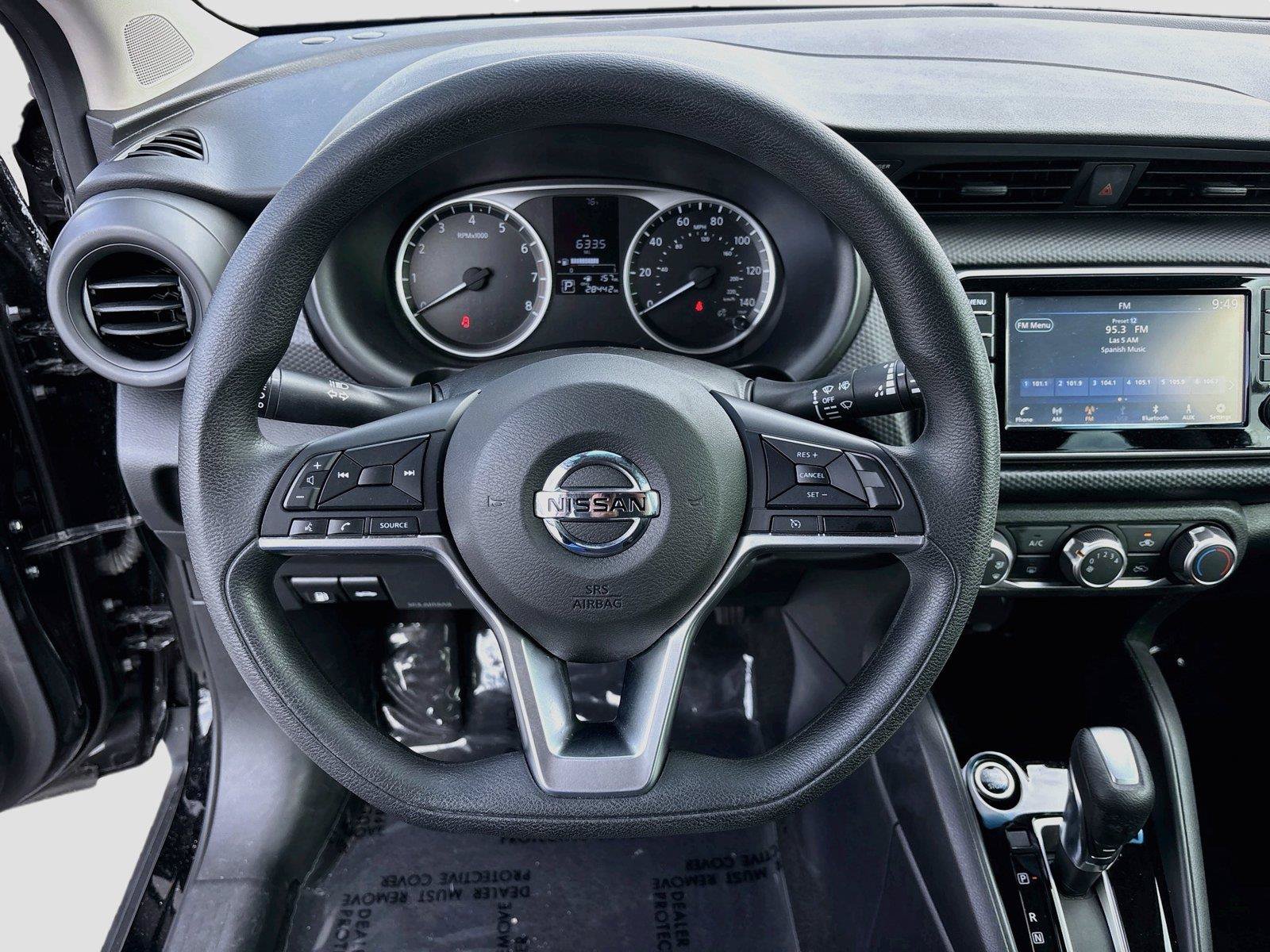 Used 2021 Nissan Kicks S FWD image 13