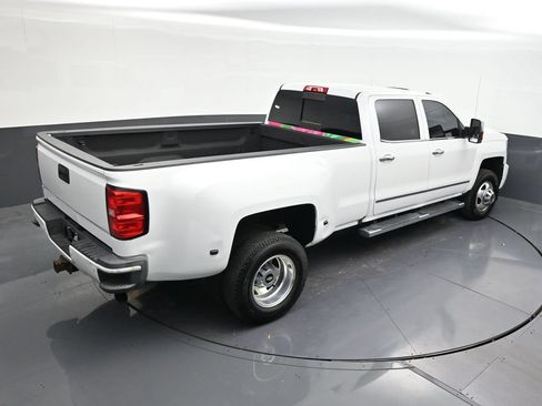 Used 2019 Chevrolet Silverado 3500 High Country w/ Duramax Plus Package AWD/4WD image 21