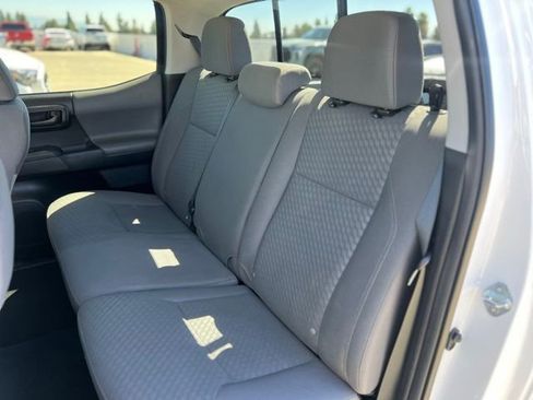 Certified 2023 Toyota Tacoma SR AWD/4WD image 17