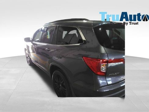 Used 2022 Honda Pilot Special Edition image 2