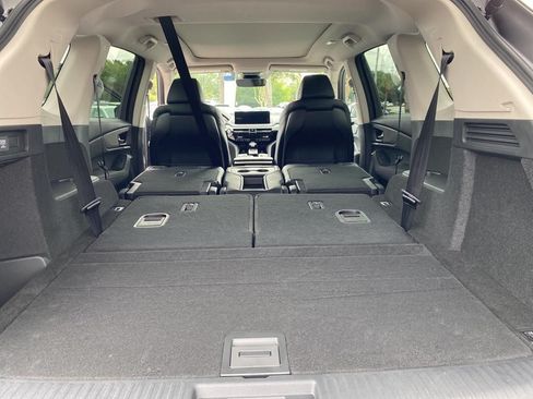 Certified 2024 Acura MDX FWD w/ Technology Package image 25