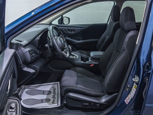 Used 2020 Subaru Outback Premium image 13