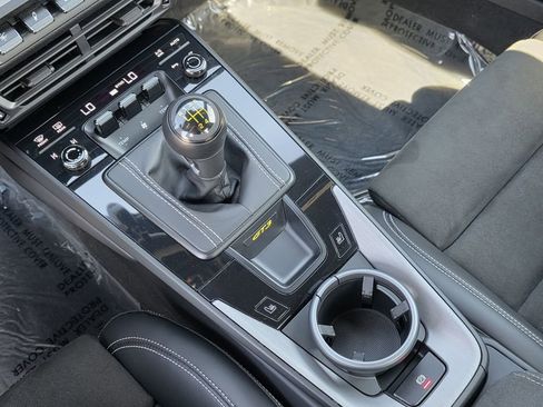 Used 2022 Porsche 911 GT3 image 30