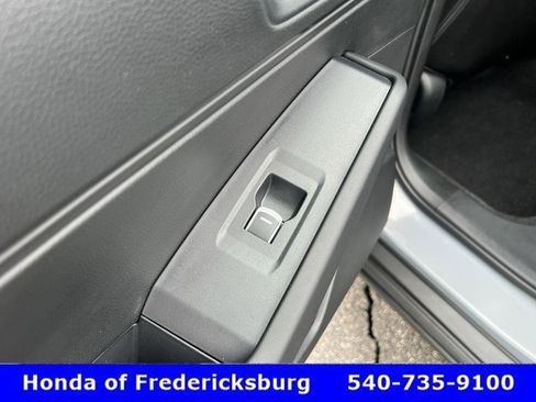 Used 2025 Honda Accord SE image 30